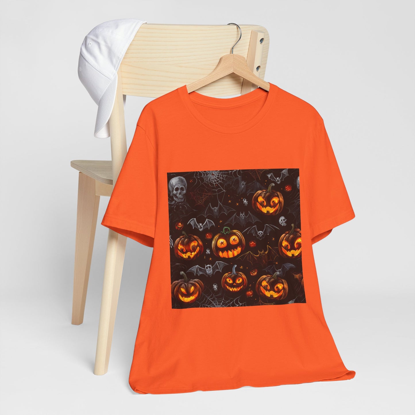 Spooky Pumpkin and Bats Pattern Unisex Jersey Short Sleeve Tee