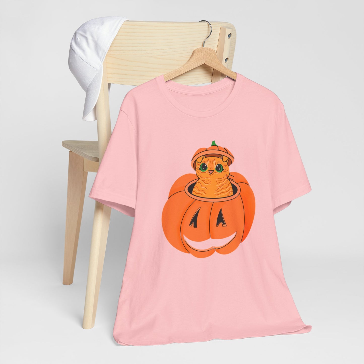 Cute Orange Cat Halloween Unisex Jersey Short Sleeve Tee