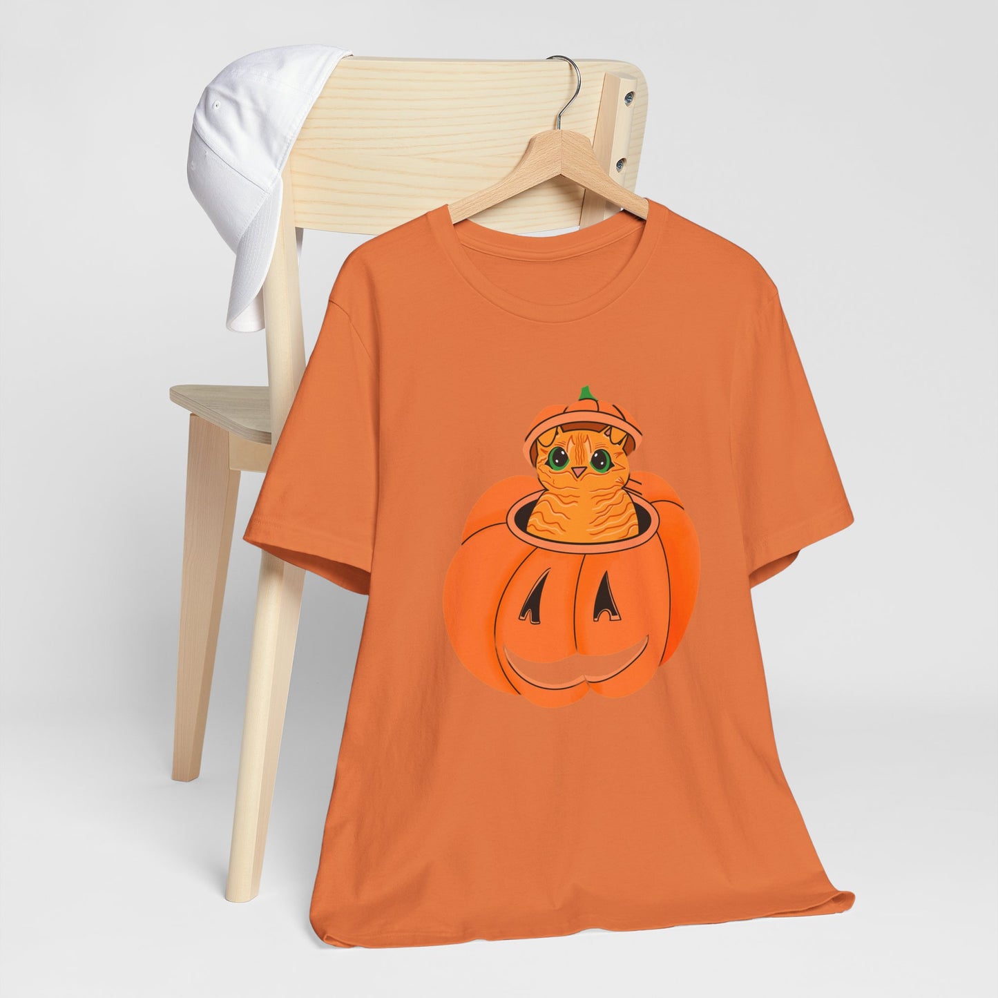 Cute Orange Cat Halloween Unisex Jersey Short Sleeve Tee