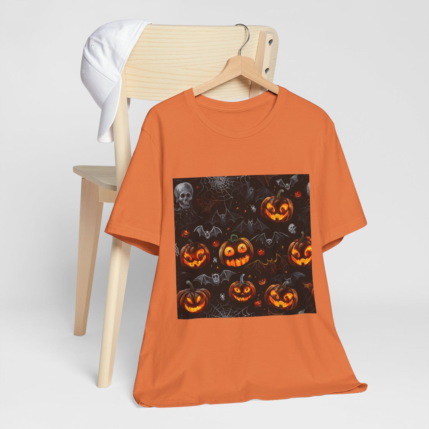 Spooky Pumpkin and Bats Pattern Unisex Jersey Short Sleeve Tee