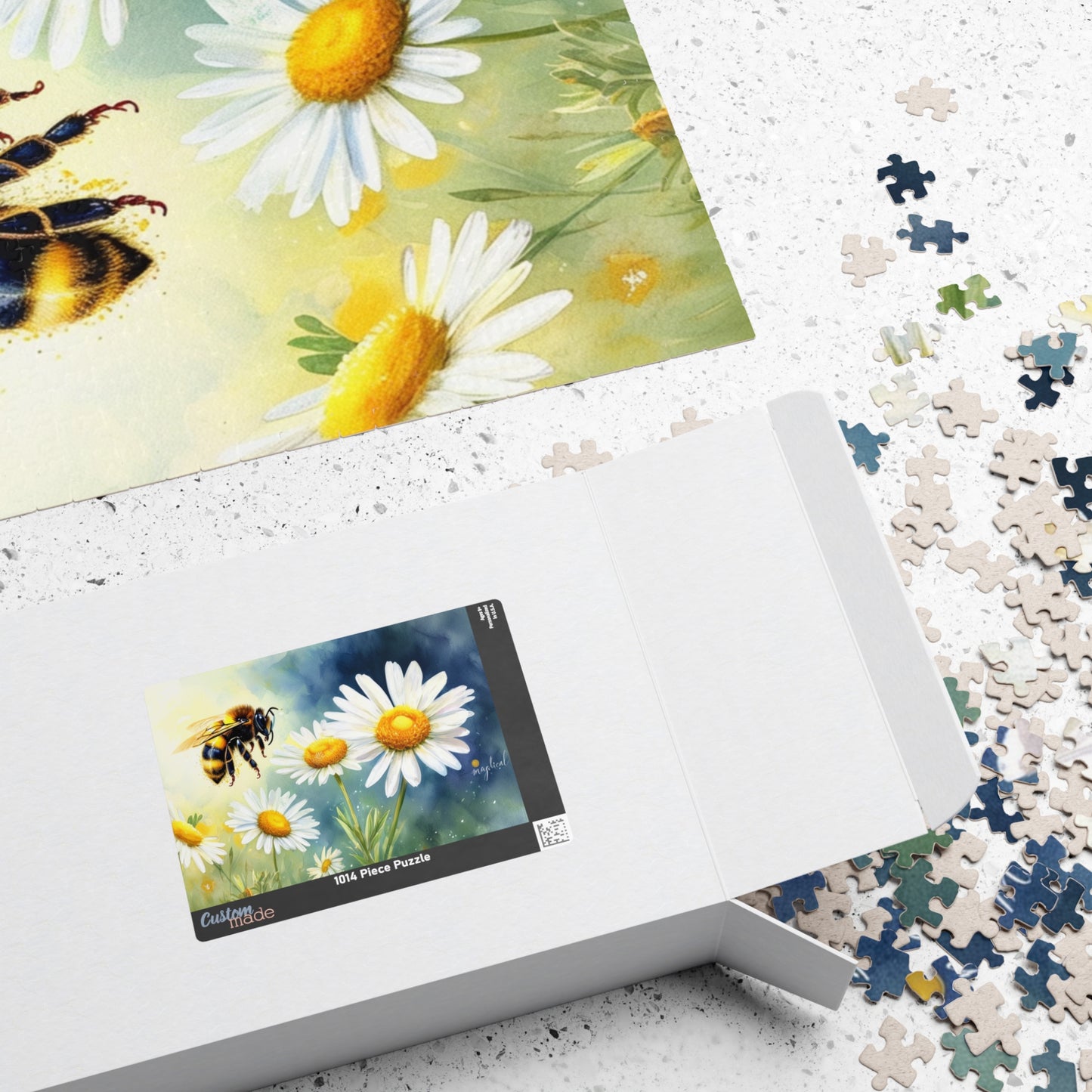 Busy Bee on a Daisy Puzzle (110, 252, 520, 1014-piece)